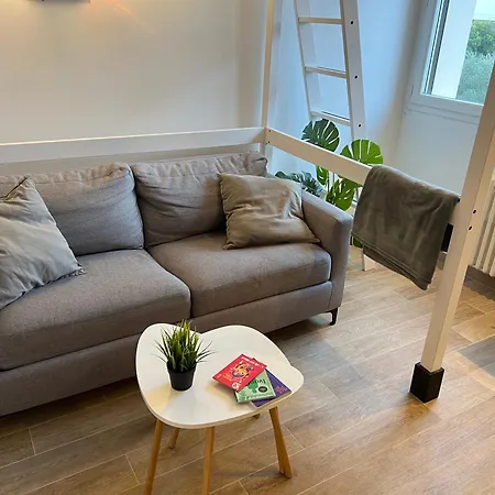 - Tramway & Zenith *