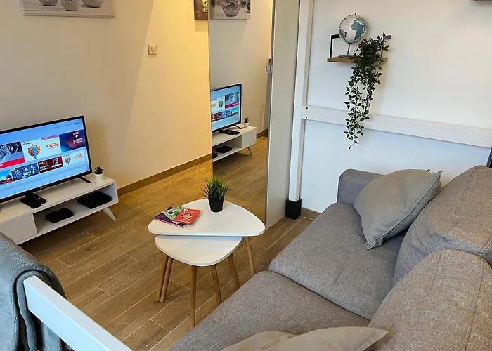 דירה - Tramway & Zenith *